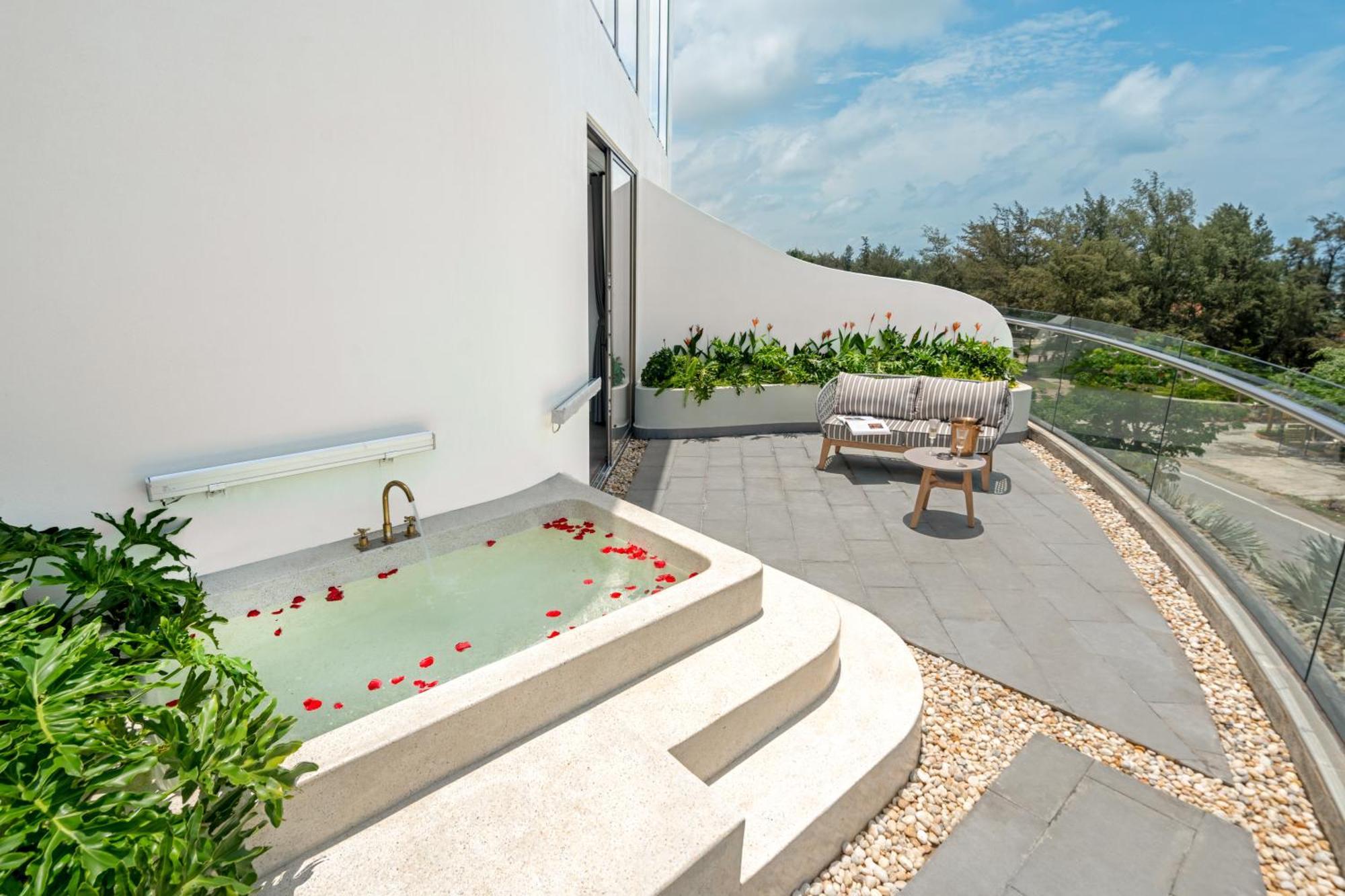 Poseido Hotel Quang Binh Dong Hoi Exteriör bild